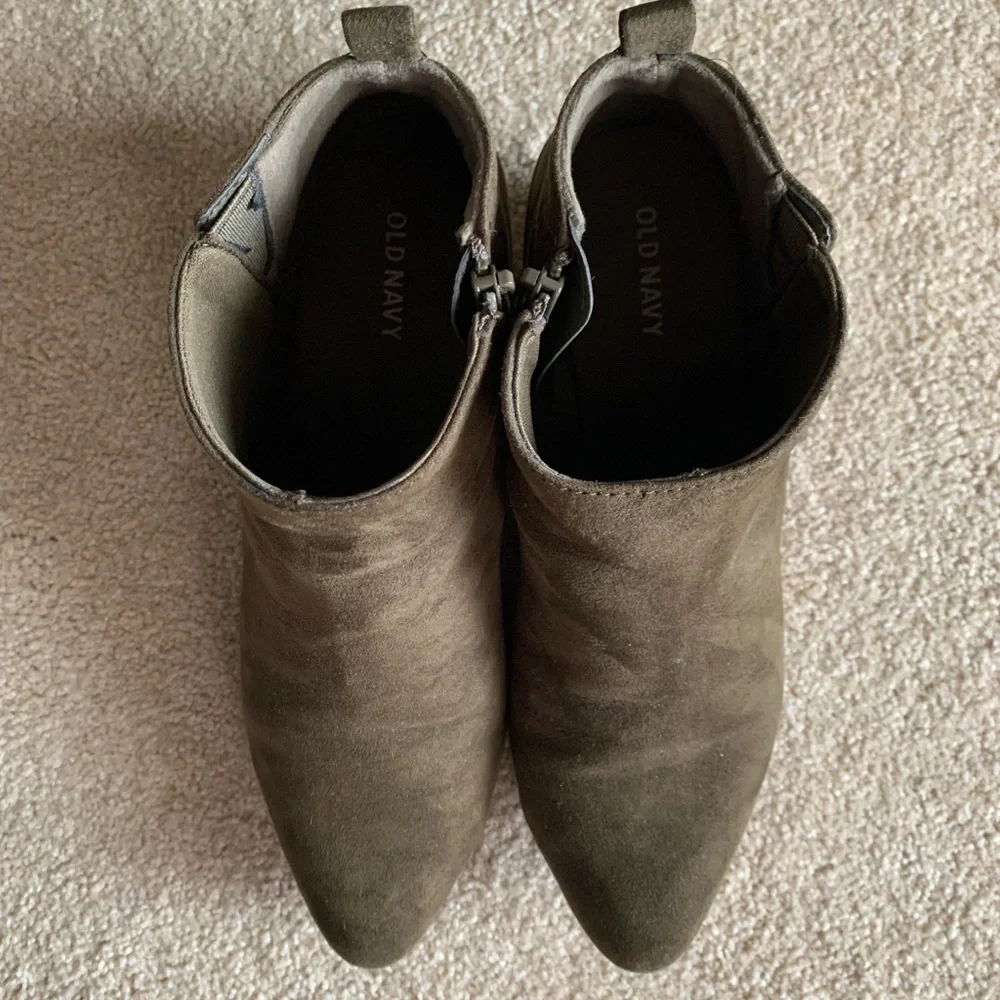Old Navy Olive Green Booties / Ankle Boot - Picture 6 of 7